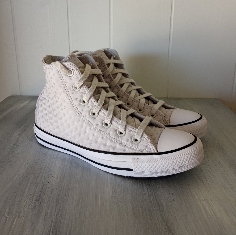Converse All Star Chuck Taylor High Quilted Sneakers Women's Size 7.5